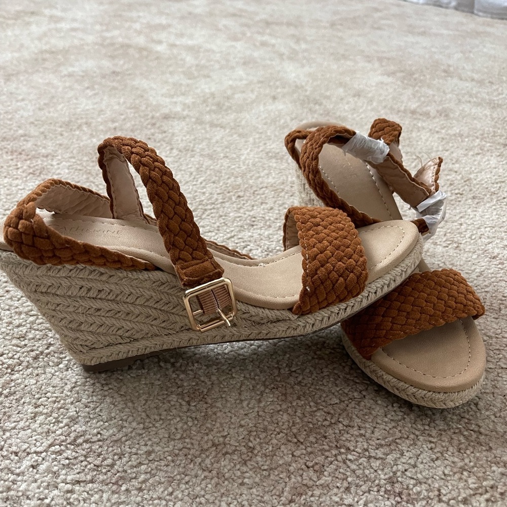 Brand new Womens wedge sandals